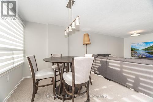 1602 - 475 The West Mall, Toronto, ON - Indoor Photo Showing Dining Room