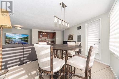 1602 - 475 The West Mall, Toronto, ON - Indoor Photo Showing Dining Room