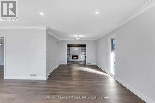 1503 Lochlin Trail, Mississauga, ON - Indoor