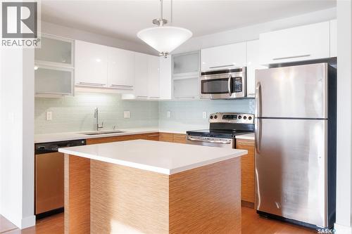 103C 415 Hunter Road, Saskatoon, SK - Indoor Photo Showing Kitchen With Upgraded Kitchen
