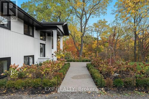 3169 King Street, Lincoln, ON - Outdoor