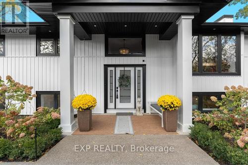 3169 King Street, Lincoln, ON - Outdoor