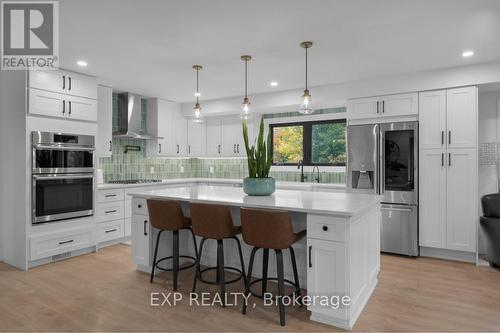 3169 King Street, Lincoln, ON - Indoor Photo Showing Kitchen With Upgraded Kitchen