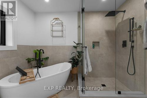 3169 King Street, Lincoln, ON - Indoor Photo Showing Bathroom