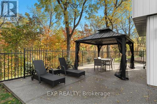 3169 King Street, Lincoln, ON - Outdoor With Deck Patio Veranda