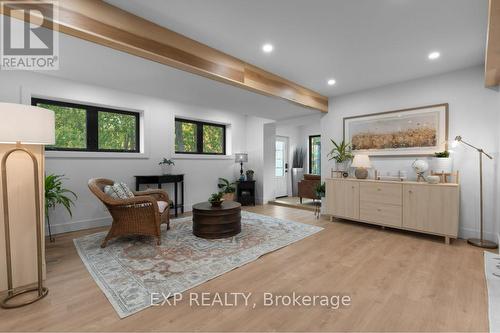 3169 King Street, Lincoln, ON - Indoor