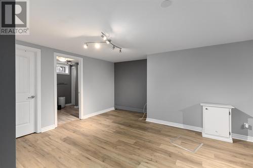 225 Hugill St, Sault Ste. Marie, ON - Indoor Photo Showing Other Room