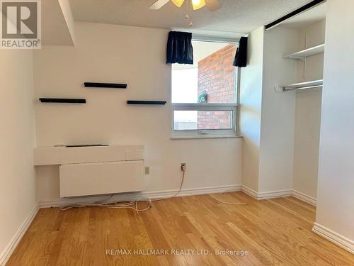 1801 - 121 Ling Road, Toronto, ON - Indoor Photo Showing Other Room