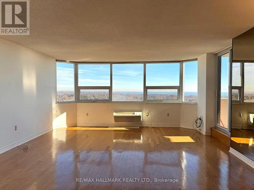 1801 - 121 Ling Road, Toronto, ON - Indoor