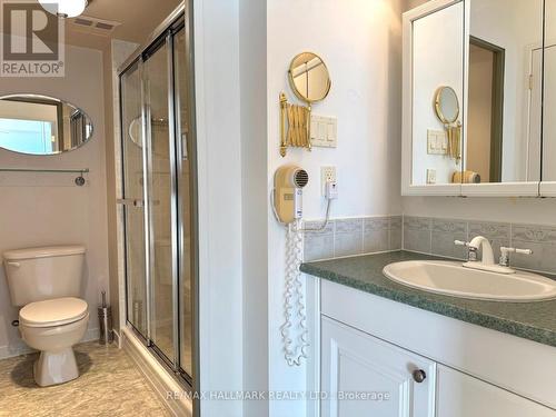 1801 - 121 Ling Road, Toronto, ON - Indoor Photo Showing Bathroom