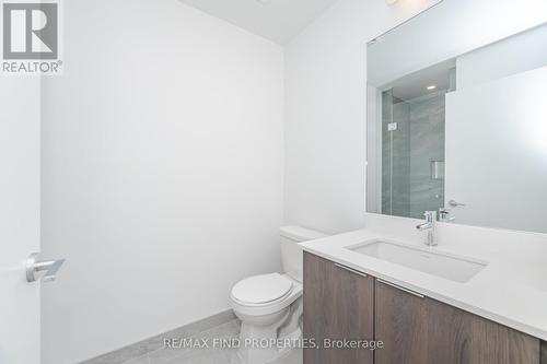 3105 - 395 Square One Drive, Mississauga, ON - Indoor Photo Showing Bathroom