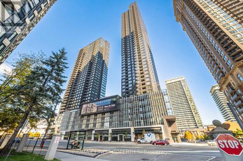 3105 - 395 Square One Drive, Mississauga, ON - Outdoor With Facade