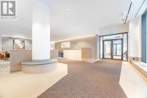 3105 - 395 Square One Drive, Mississauga, ON - Indoor Photo Showing Other Room