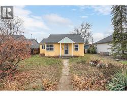 2 Bed | 1 Bath | Glenmore Home - 