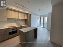 701 - 15 Holmes Avenue, Toronto, ON  - Indoor Photo Showing Kitchen 