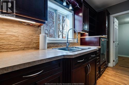 30 Mill Street East, Kingsville, ON - Indoor Photo Showing Kitchen With Double Sink