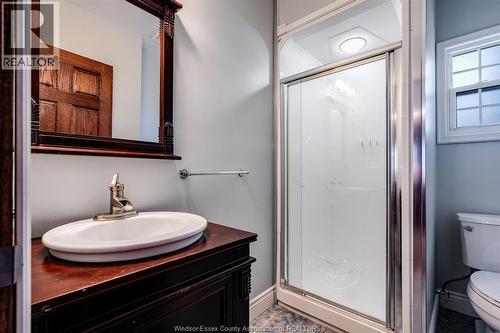 30 Mill Street East, Kingsville, ON - Indoor Photo Showing Bathroom