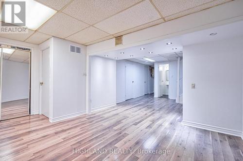 5634 Whistler Crescent, Mississauga, ON - Indoor Photo Showing Other Room