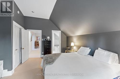 135 Stanley Avenue, Ottawa, ON - Indoor Photo Showing Bedroom