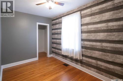 38 Railway Avenue, Plenty, SK - Indoor Photo Showing Other Room