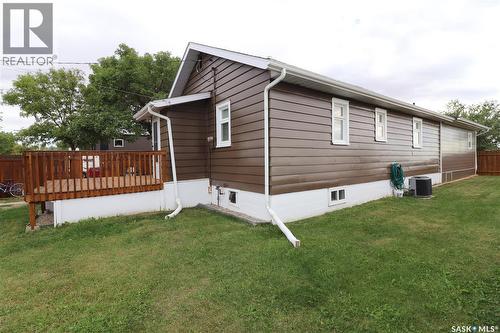 38 Railway Avenue, Plenty, SK - Outdoor With Exterior