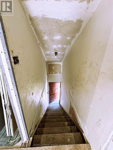 132 Metcalfe Street S, Norfolk, ON - Indoor Photo Showing Other Room