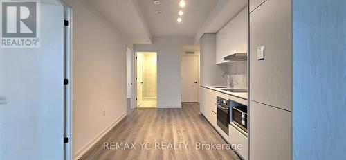 3912 - 28 Interchange Way, Vaughan, ON - Indoor