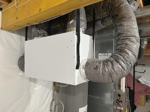 77 Larry Vickar Dr, Winnipeg, MB 