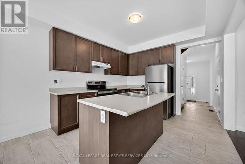 62 Nicort Road, Wasaga Beach, ON - Indoor Photo Showing Kitchen With Double Sink