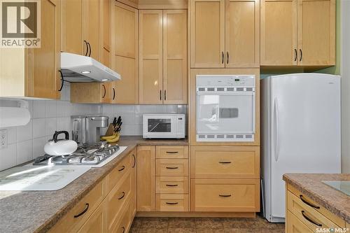 4005 3Rd Avenue W, Waldheim, SK - Indoor Photo Showing Kitchen