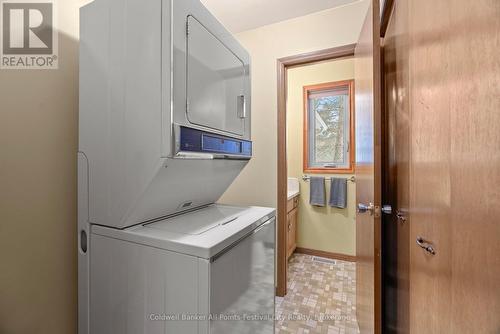 81287 Colborne Place, Goderich (Goderich (Town)), ON - Indoor Photo Showing Laundry Room