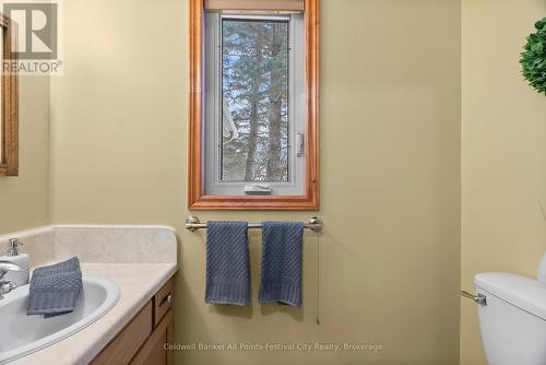 81287 Colborne Place, Goderich (Goderich (Town)), ON - Indoor Photo Showing Bathroom