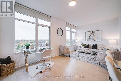 919 - 12 WOODSTREAM BOULEVARD  Vaughan, ON L4L 8C3