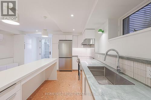 83 Clinton Street, Toronto, ON - Indoor Photo Showing Kitchen With Stainless Steel Kitchen With Upgraded Kitchen