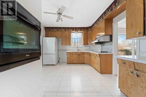 3654 Navan Road, Ottawa, ON - Indoor Photo Showing Kitchen