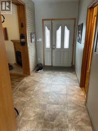 3 Thibodeau Street, Pain Court, ON - Indoor Photo Showing Other Room