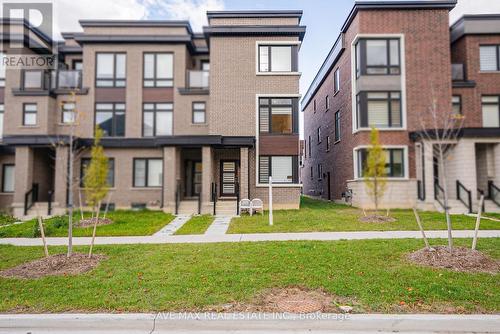 93 CORNELL ROUGE BOULEVARD  Markham, ON L6B 1R1