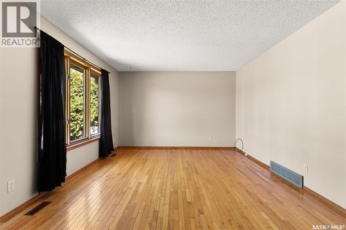 1190 Ferguson Crescent, Regina, SK - Indoor Photo Showing Other Room