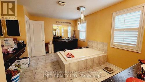 Main Floor - 3311 Tacc Drive, Mississauga, ON - Indoor Photo Showing Bathroom