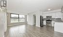 417 - 1291 Gordon Street, Guelph (Kortright East), ON  - Indoor Photo Showing Kitchen 