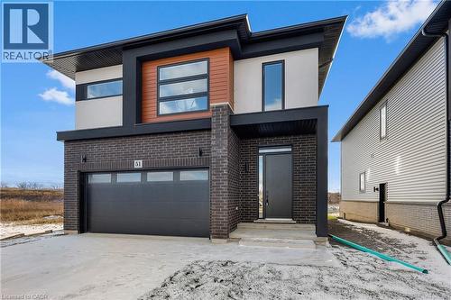 51 ALICIA Crescent  Thorold, ON L3C 7M5