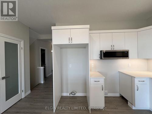 75 Braun Avenue, Tillsonburg, ON - Indoor Photo Showing Kitchen