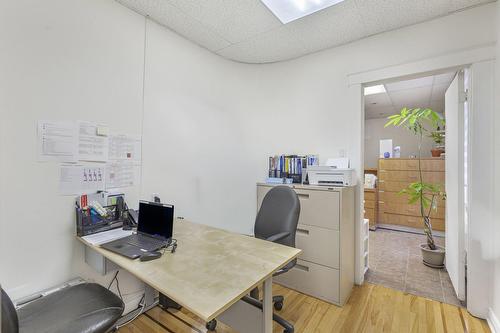 Commerce - 780 Boul. St-Joseph E., Montréal (Le Plateau-Mont-Royal), QC - Indoor Photo Showing Office