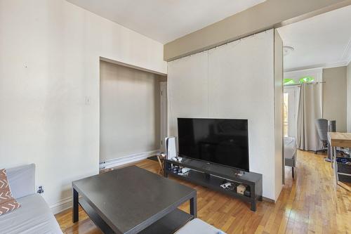 Salon - 780 Boul. St-Joseph E., Montréal (Le Plateau-Mont-Royal), QC - Indoor Photo Showing Other Room