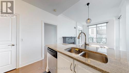 Ph7 - 2087 Lake Shore Boulevard W, Toronto, ON - Indoor Photo Showing Kitchen With Double Sink