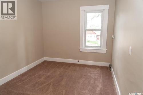 409 29Th Street W, Saskatoon, SK - Indoor Photo Showing Other Room