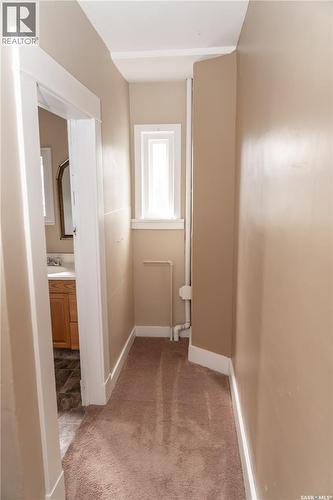 409 29Th Street W, Saskatoon, SK - Indoor Photo Showing Other Room