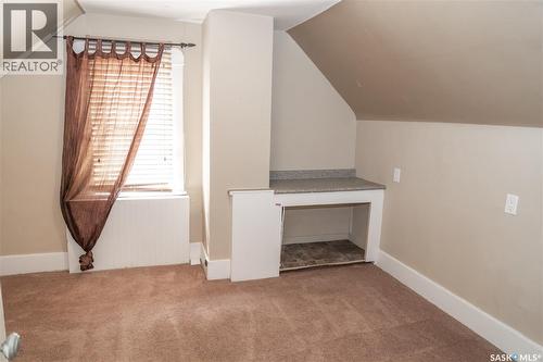 409 29Th Street W, Saskatoon, SK - Indoor Photo Showing Other Room
