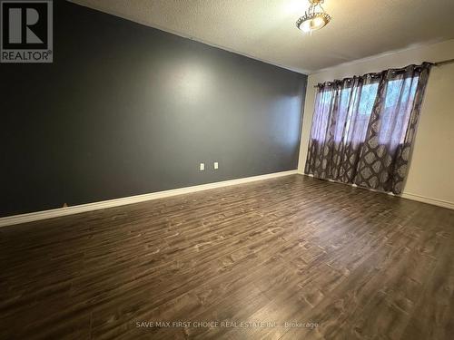 3395 Scotch Pine Gate, Mississauga, ON - Indoor Photo Showing Other Room