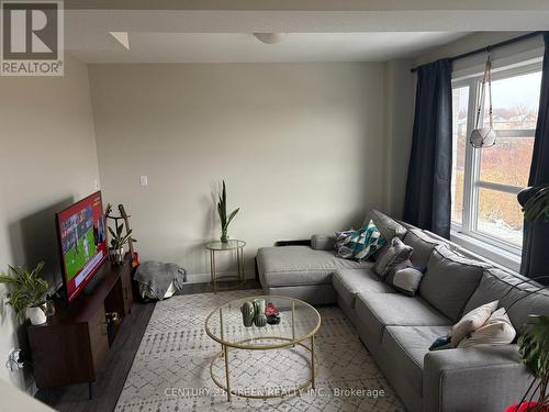 # 57 - 902 West Village Square, London North, ON - Indoor Photo Showing Other Room